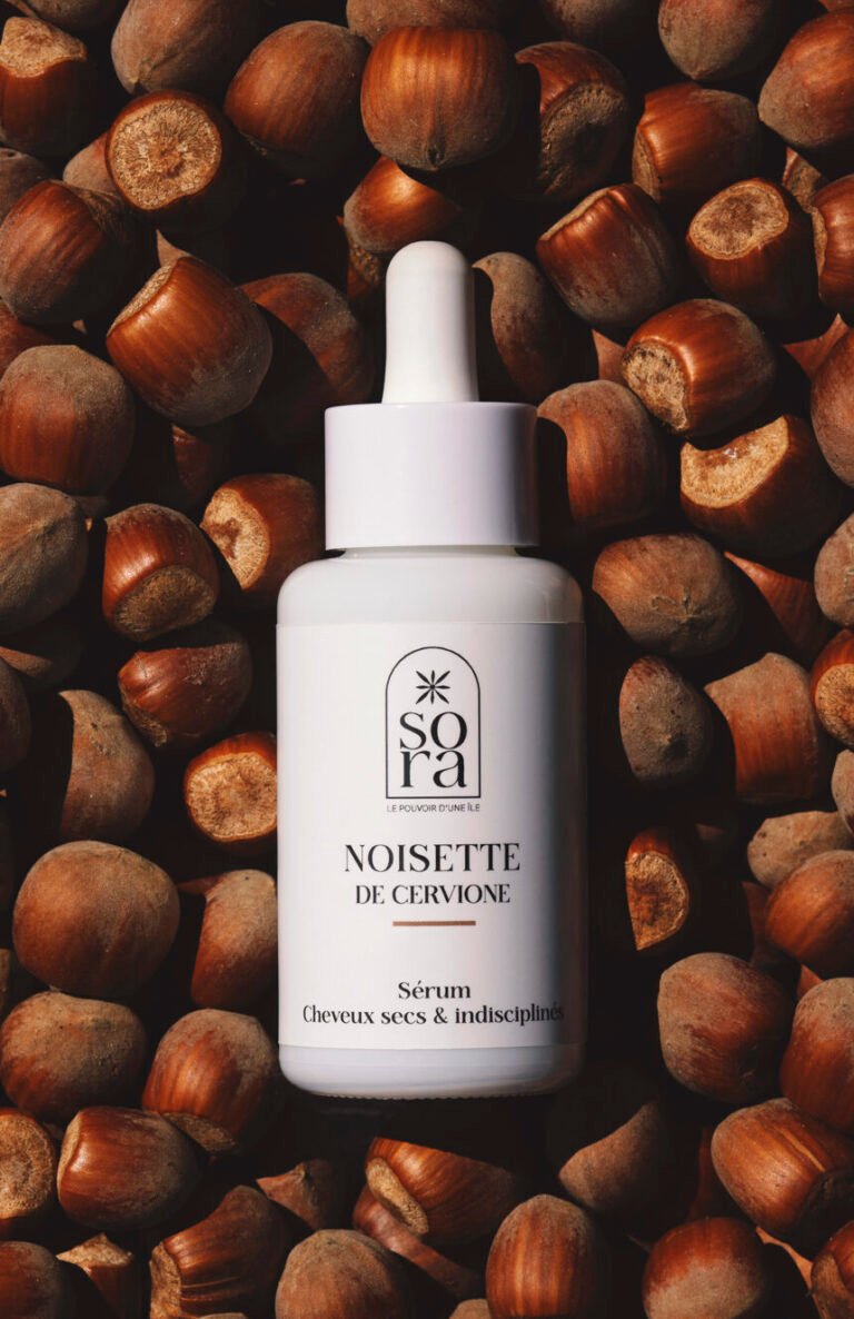 Présentation d’un soin Sora de la gamme Noisette de Cervione
