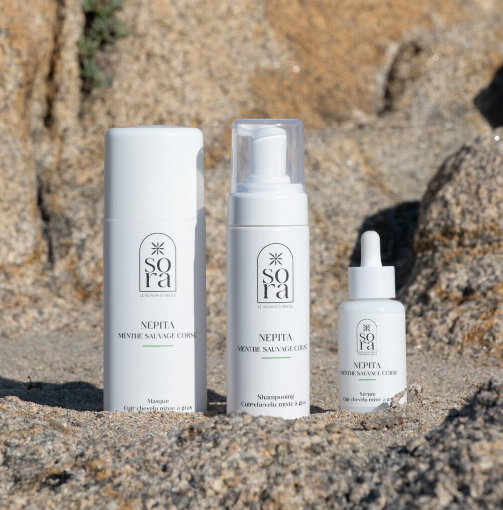 Présentation de soins capillaires de la gamme Népita Sora